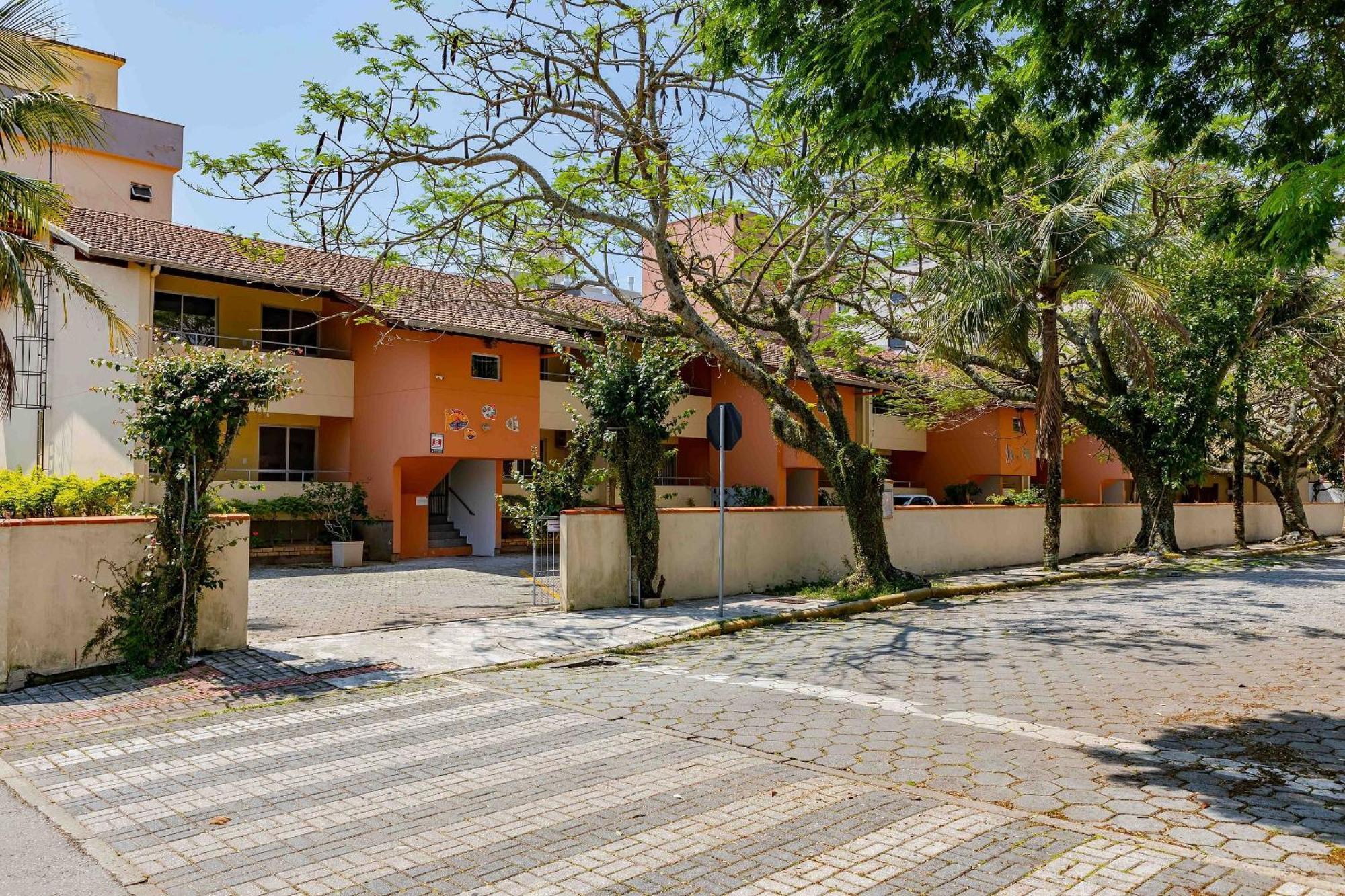 Flamboyant Apartamentos Бомбіняс Екстер'єр фото